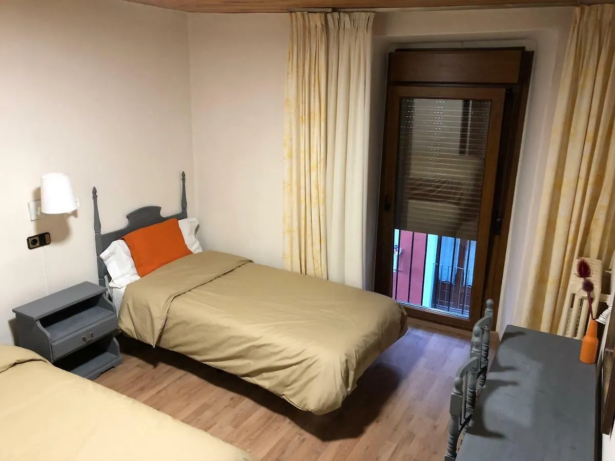 Hostel Hostal Di Verena Puigcerda Spain